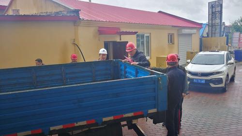 建设公司对王岗地区供水工程和哈东泵站工程进行检查